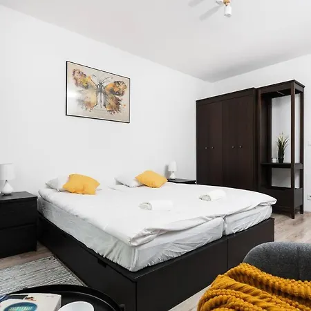 Cosy Corner - Krakow, Krowodrza - By Upstairs شقة