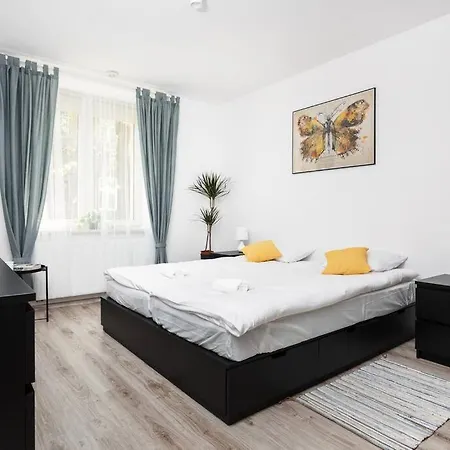 Cosy Corner - Krakow, Krowodrza - By Upstairs شقة كراكوفيا